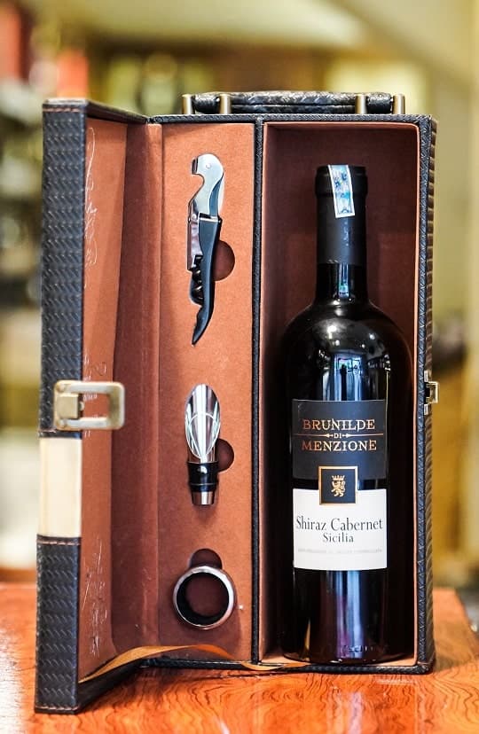 Ruou Vang Do Brunilde Di Menzione Shiraz Cabernet Sauvignon 3