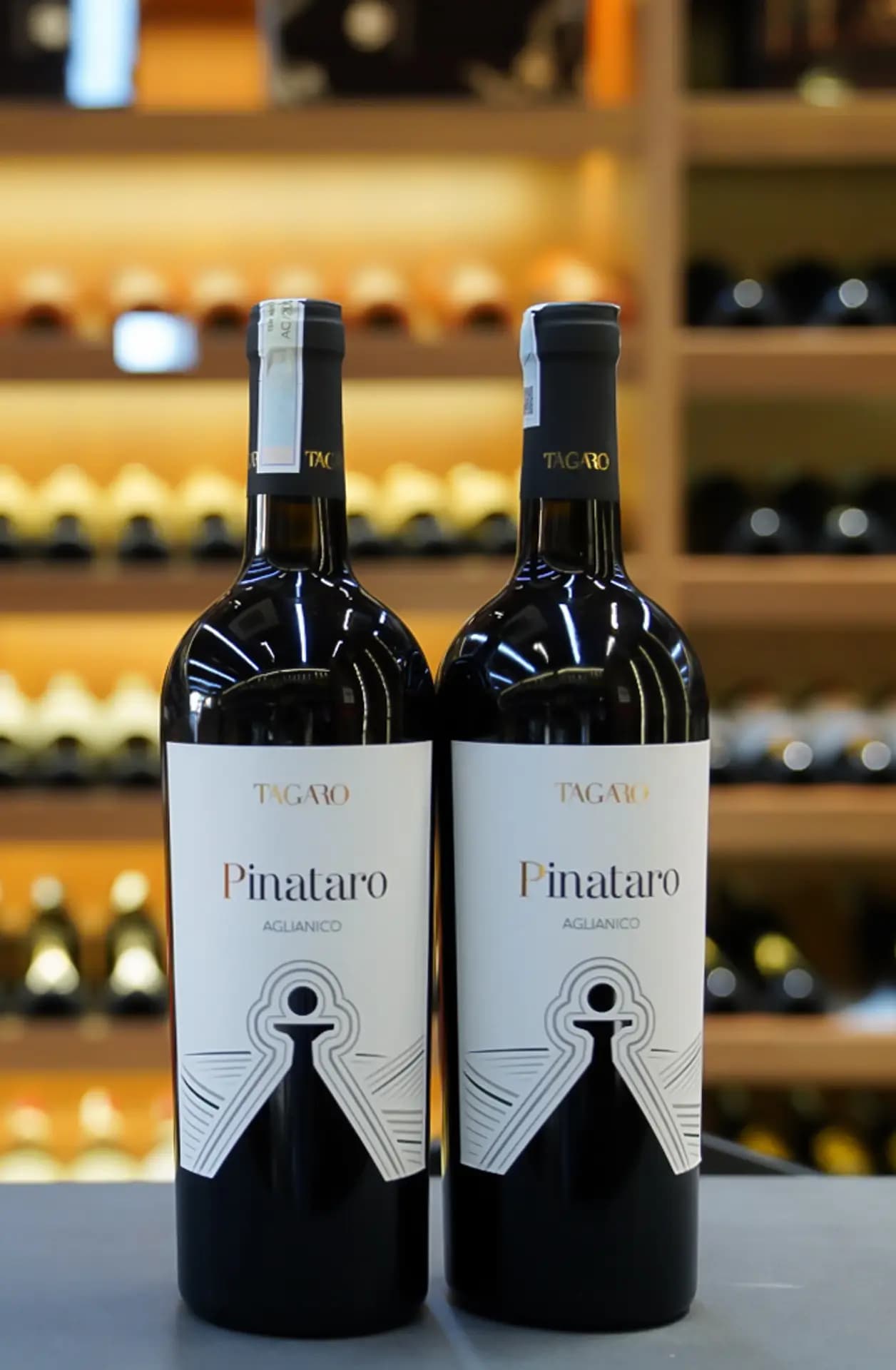 Ruou Vang Y Tagaro Pinataro Aglianico 4