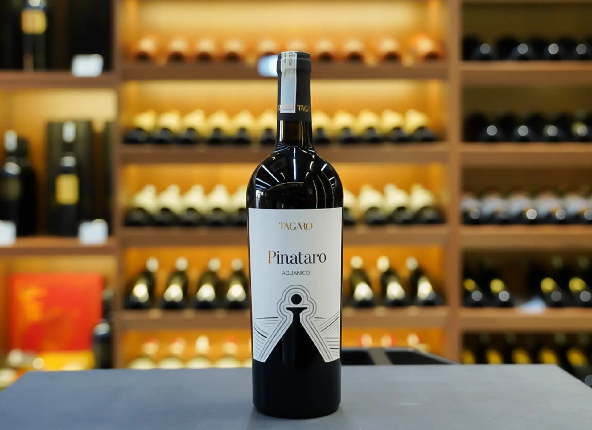 Ruou Vang Y Tagaro Pinataro Aglianico 2