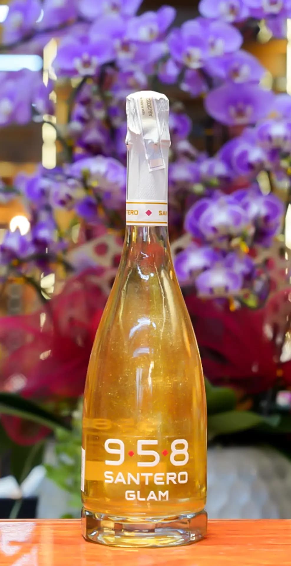 Ruou Vang Y Sparkling Santero Glam Gold 2
