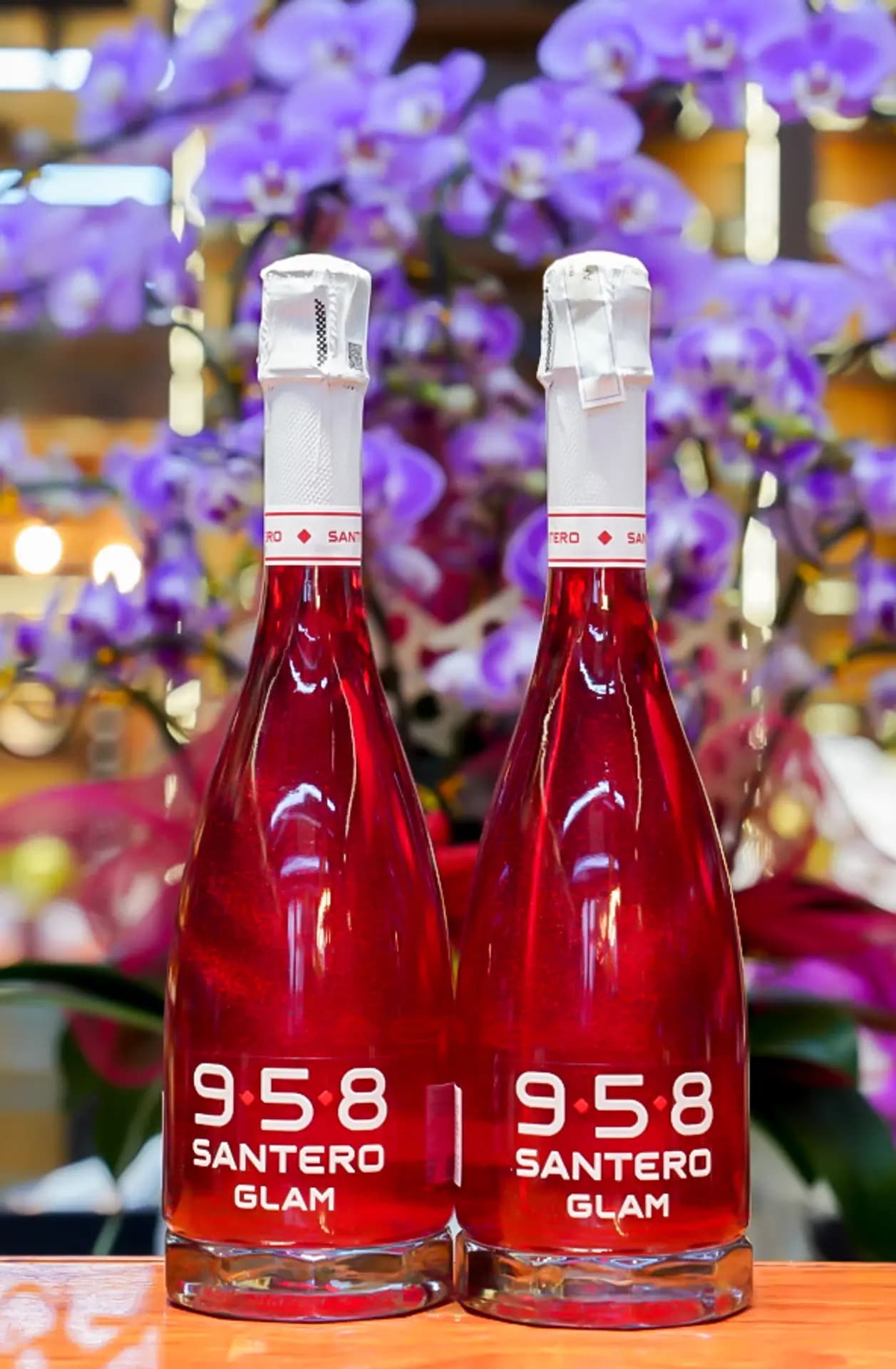 Ruou Vang Y Sparkling Santero Glam Red 4