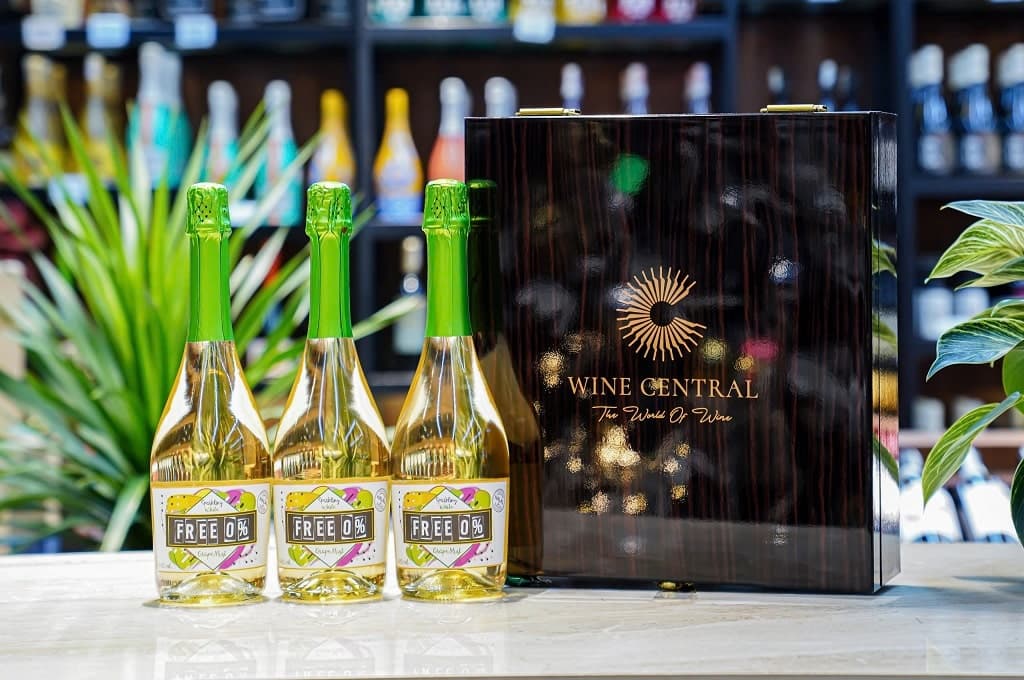 Free 0 White Sparkling 5