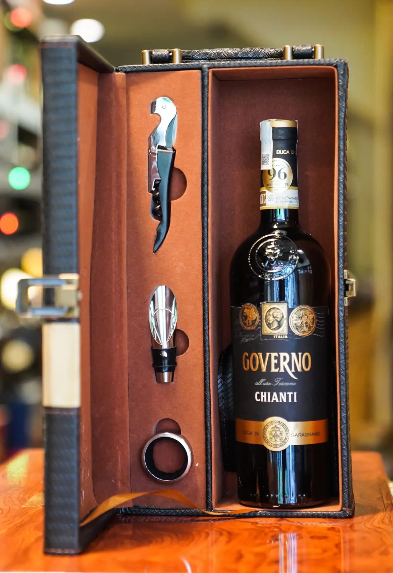 Ruou Vang Y Governo Chianti 4