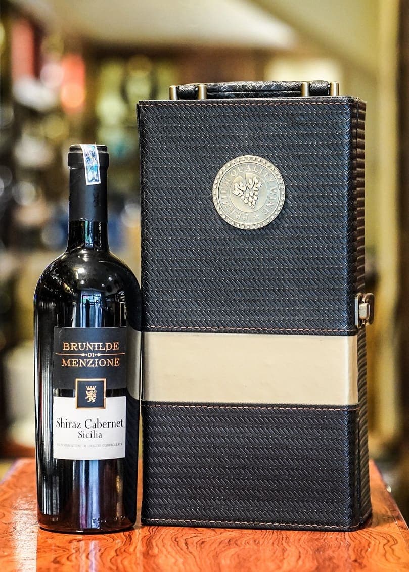 Ruou Vang Do Brunilde Di Menzione Shiraz Cabernet Sauvignon 2