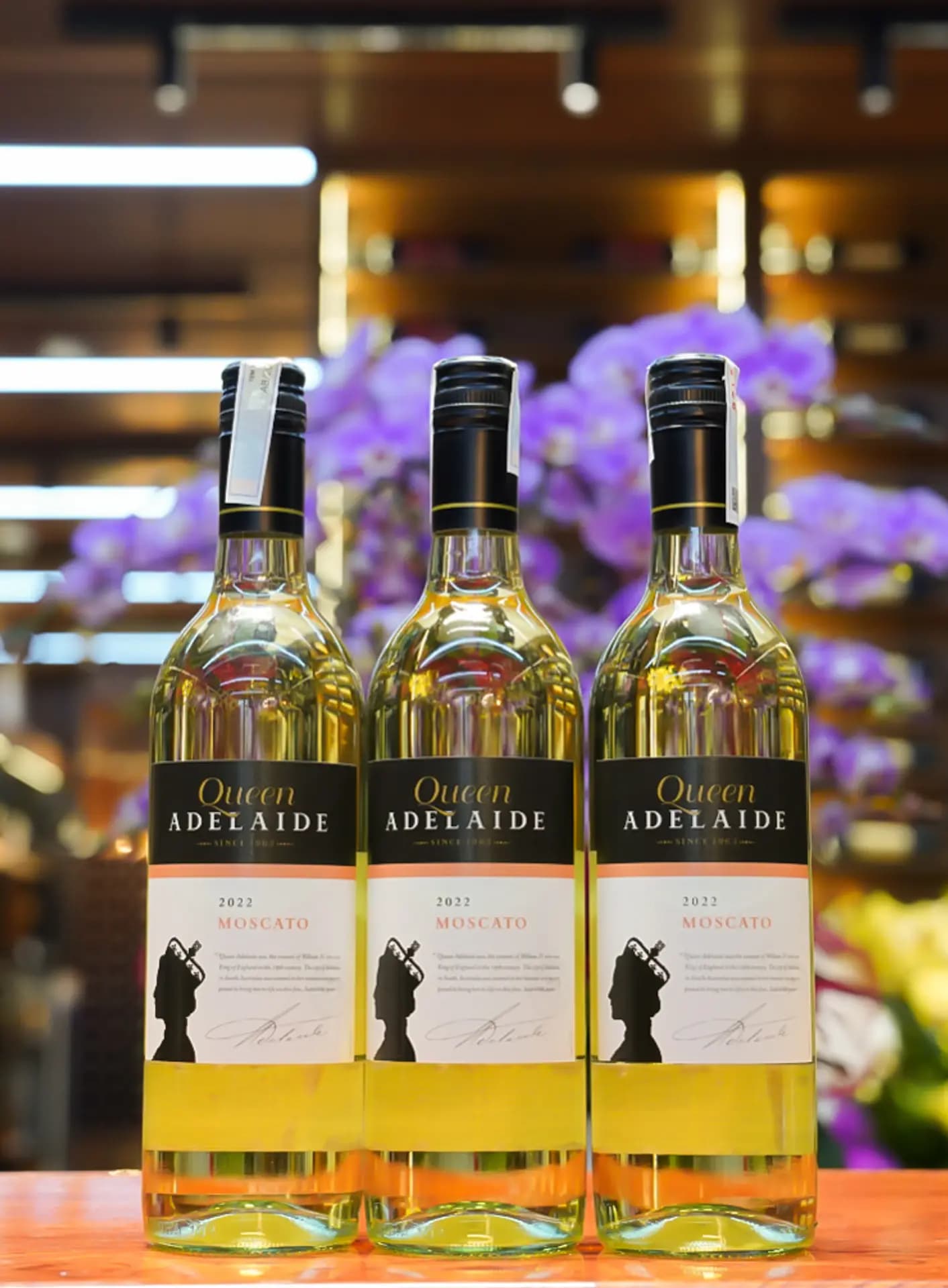 Ruou Vang Uc Queen Adelaide Moscato 4